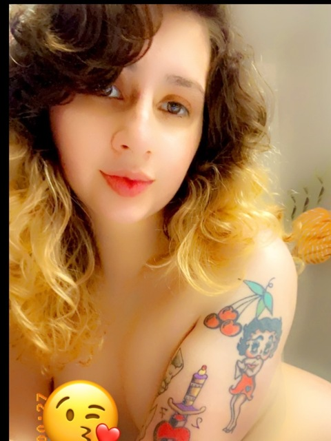 Onlyfans leaked questkitten666 

 picture 2