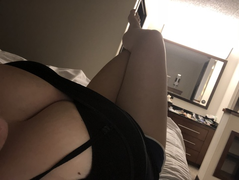 Onlyfans leak quinnbabyyy 

 picture 2