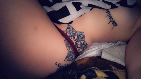 qveenbee17 (Vixen Shea) free OnlyFans Leaked Content 

 picture 2