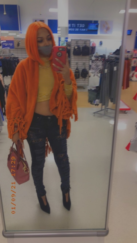 View qveenjazzabelle OnlyFans content for free 

 picture 2