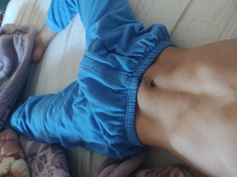 Download qwagu OnlyFans content free 

 picture 2