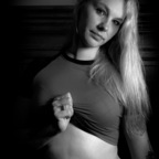 racewife (RaceWife) OnlyFans Leaked Pictures and Videos 

 picture 1