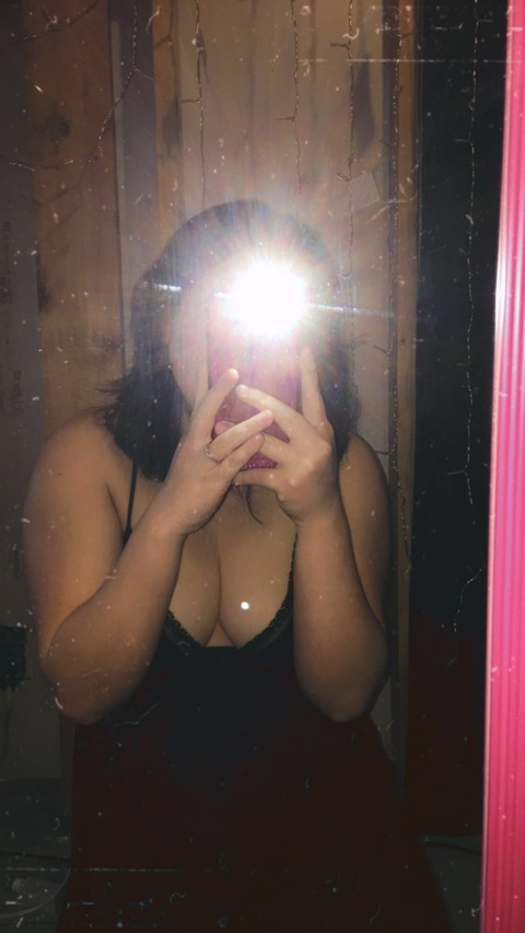 Download rachel.lo20 OnlyFans videos and photos free 

 picture 2
