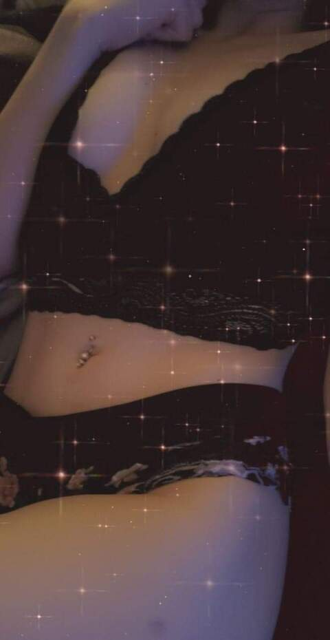 Onlyfans leaked raelynann 

 picture 2