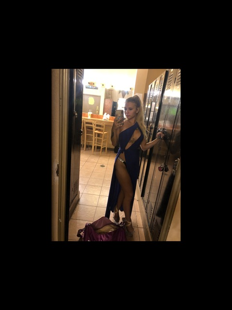 raetre (Anastacia) OnlyFans Leaked Pictures and Videos 

 picture 2