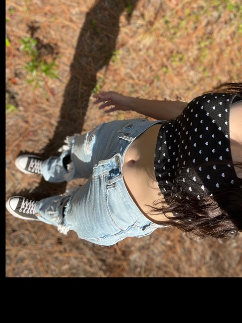 View rainesexclusive OnlyFans content for free 

 picture 2