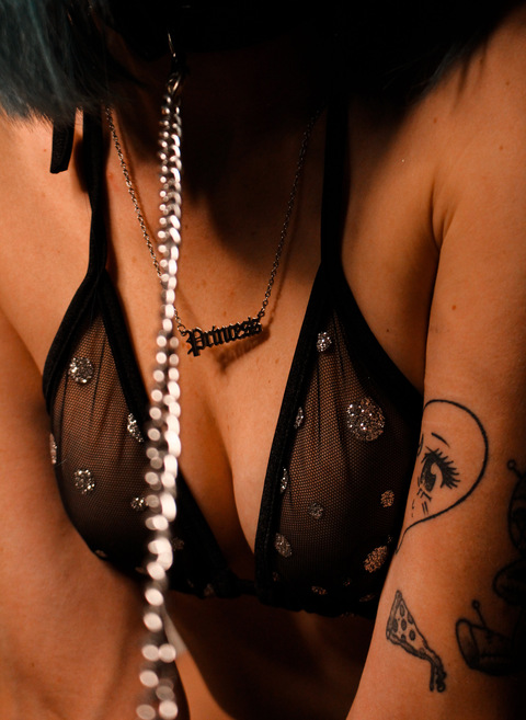 randaxalyce OnlyFans Leaked (927 Photos and 199 Videos) 

 picture 2