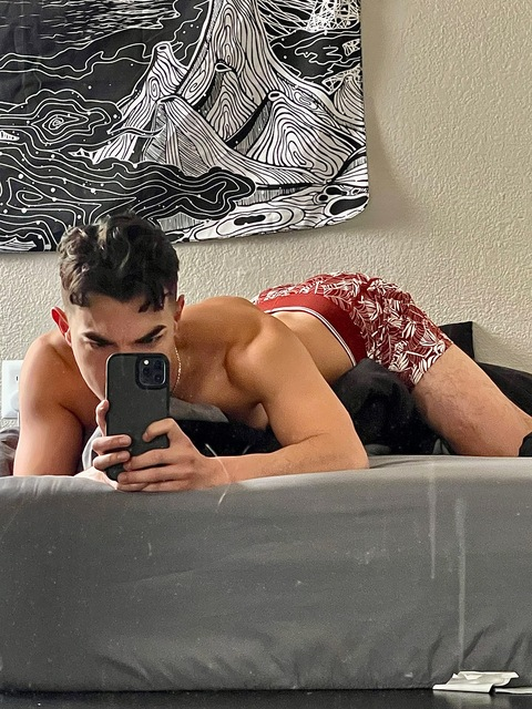 raulito_830 (Raulito) OnlyFans Leaked Content 

 picture 2