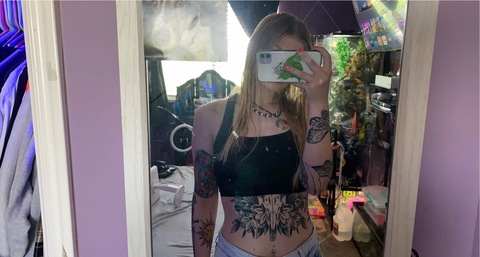 ravebabyxoxo OnlyFans Leaked 

 picture 2