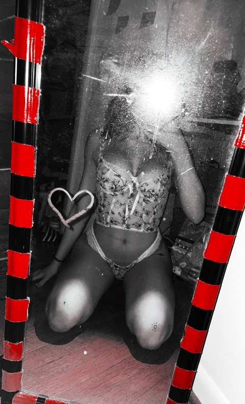 Download ravenkitten OnlyFans content for free 

 picture 2