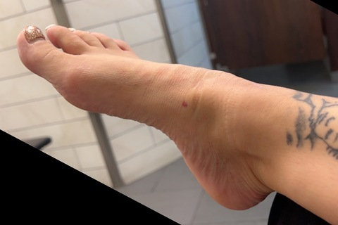 View rayne777 (Rayne$) OnlyFans 30 Photos and 14 Videos for free 

 picture 2