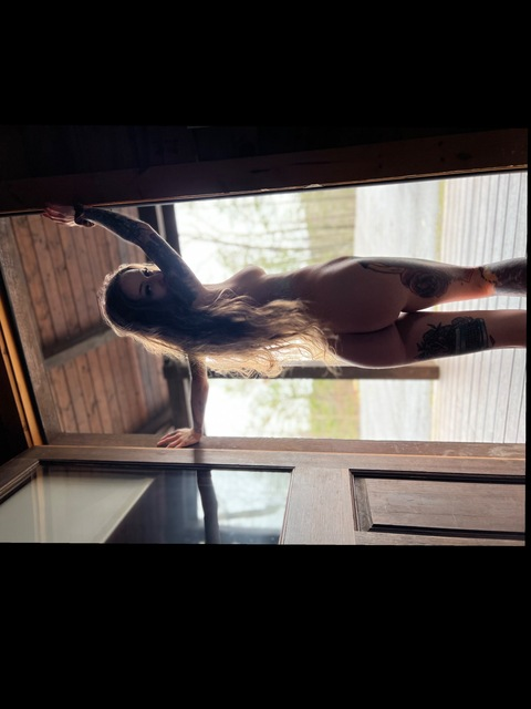 Download raynek OnlyFans content for free 

 picture 2