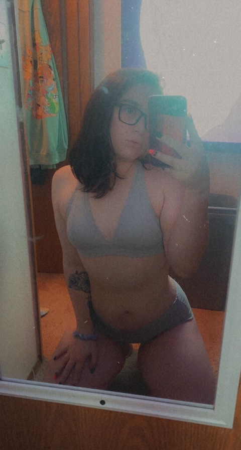raynnnn OnlyFans Leak 

 picture 2