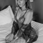 rayvenraquel (Rayvenraquel) OnlyFans content 

 picture 1
