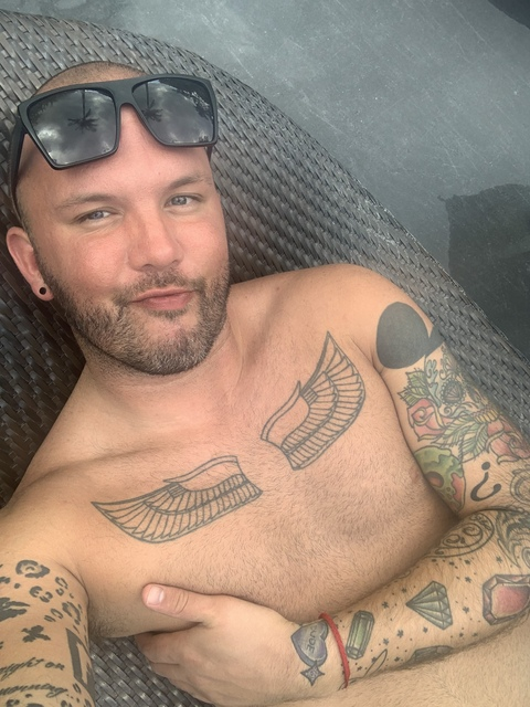 View rb_northwest OnlyFans content for free 

 picture 2