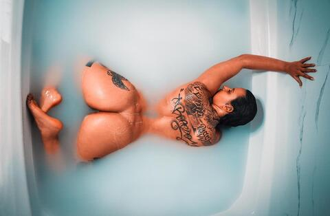 rbanagonzalez23 OnlyFans Leaked (150 Photos and 101 Videos) 

 picture 2