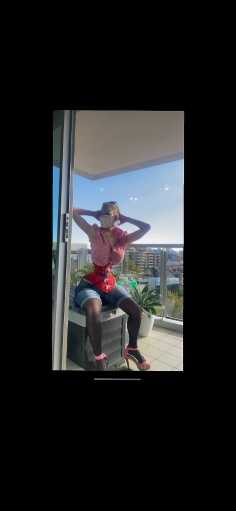 rcorstwr (rcorstwr) OnlyFans Leaked Pictures and Videos 

 picture 2