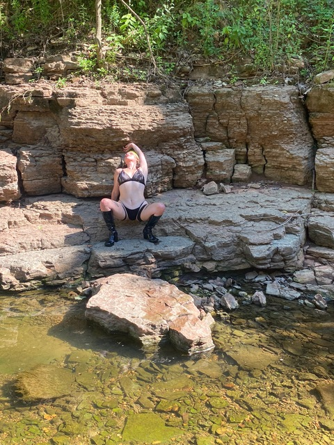 View realmakenze OnlyFans content for free 

 picture 2