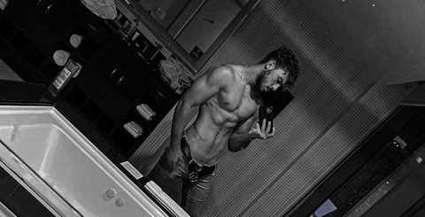 realmoseswerner OnlyFans Leaked Photos and Videos 

 picture 2