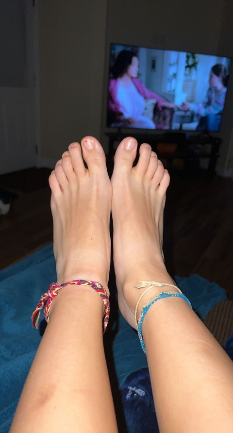 Onlyfans leak rebeccathompson32 

 picture 2