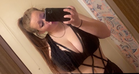 @redbaddie leak Onlyfans content free 

 picture 2