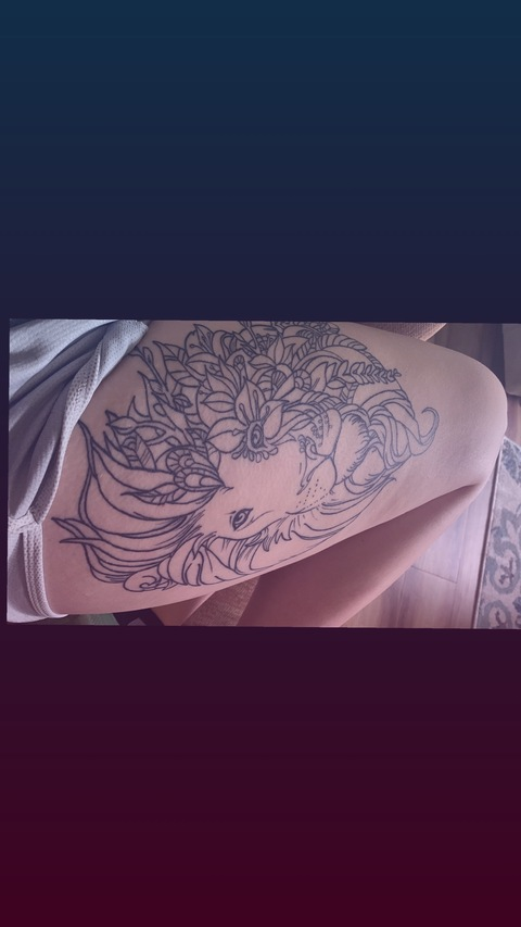 View redcurve (Redlicious) OnlyFans 18 Photos and 8 Videos for free 

 picture 2