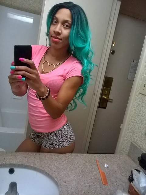 View redddesire OnlyFans content for free 

 picture 2