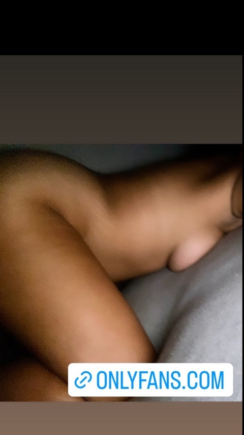 reddexplicit (Rëdd Verified 💋) OnlyFans content 

 picture 2