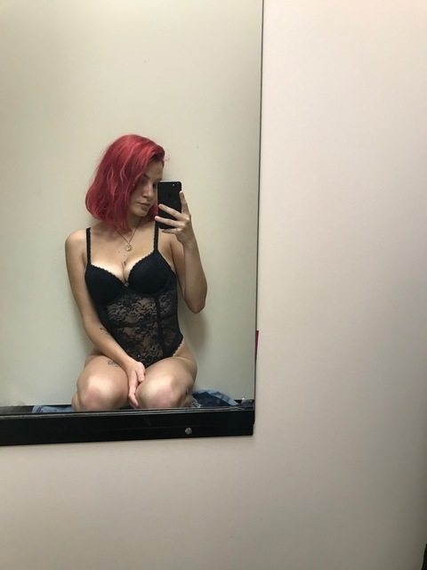 reddzooted (Red💕) OnlyFans Leaked Pictures & Videos 

 picture 2