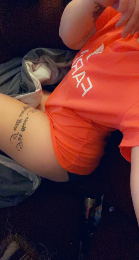 View redhotmomma OnlyFans videos and photos for free 

 picture 2