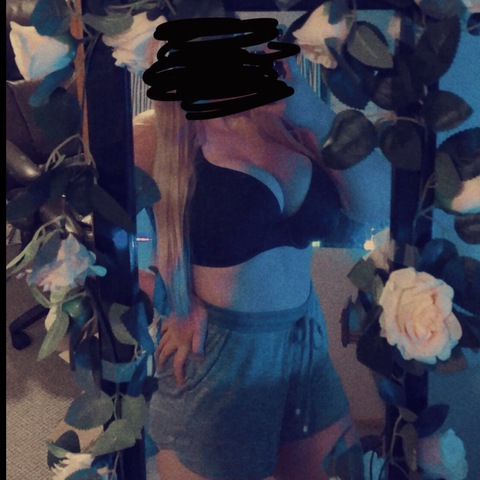 redqueen76 OnlyFans Leaks 

 picture 2
