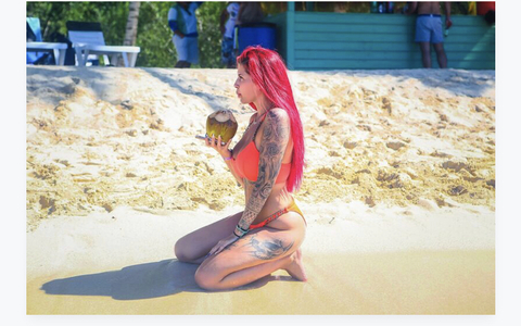 Onlyfans leaks redvelvetbaby 

 picture 2