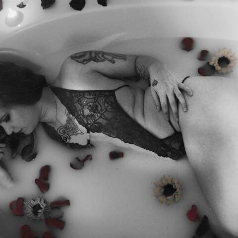 redxqueen OnlyFans Leaked (137 Photos and 22 Videos) 

 picture 2