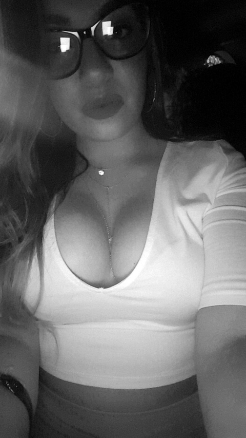 Free access to reemercedes510 Leak OnlyFans 

 picture 2