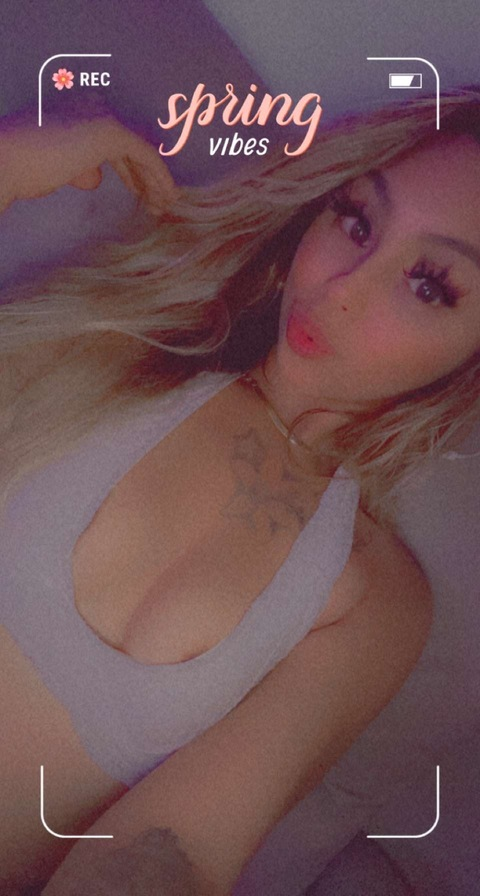 renedee28 (DeeLove) OnlyFans Leaks 

 picture 2