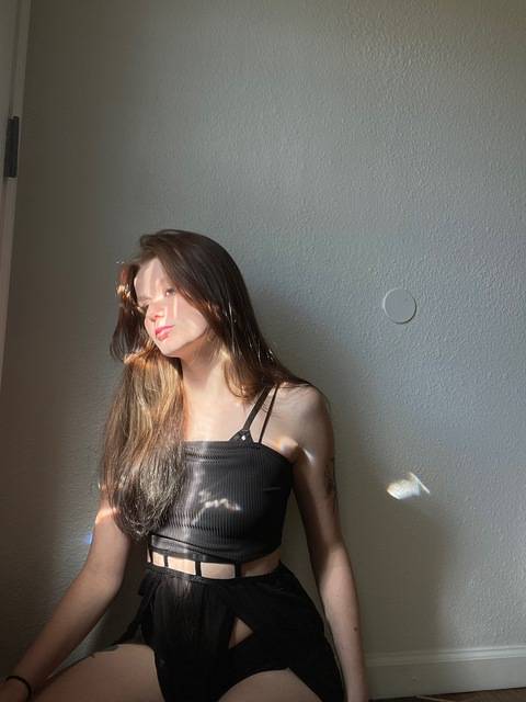 View retrogradeiii OnlyFans content for free 

 picture 2