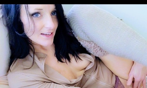 Onlyfans free content reverierose 

 picture 2