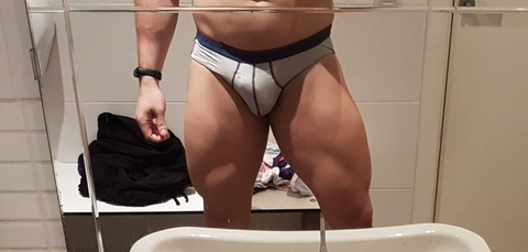 reycanarion3 (Reycanarion) OnlyFans Leaked Pictures and Videos 

 picture 2