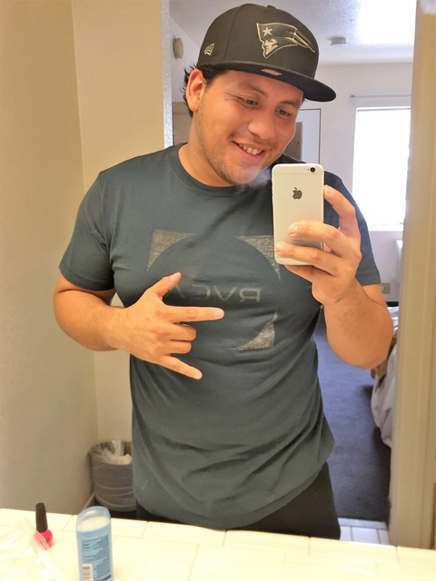 reyray8969 OnlyFans Leaks (2 Photos and 0 Videos) 

 picture 2