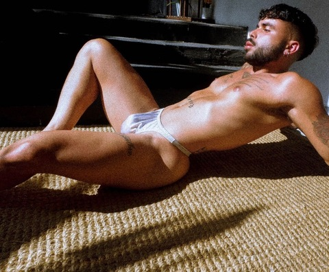 View Rey (reyypapi) OnlyFans 84 Photos and 101 Videos gallery 

 picture 2