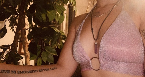 View rhiannon.delys (Rhiannon) OnlyFans 17 Photos and 6 Videos leaked 

 picture 2