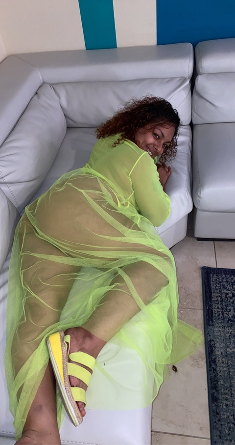 Get Free access to ricangirlselly15 Leaks OnlyFans 

 picture 2