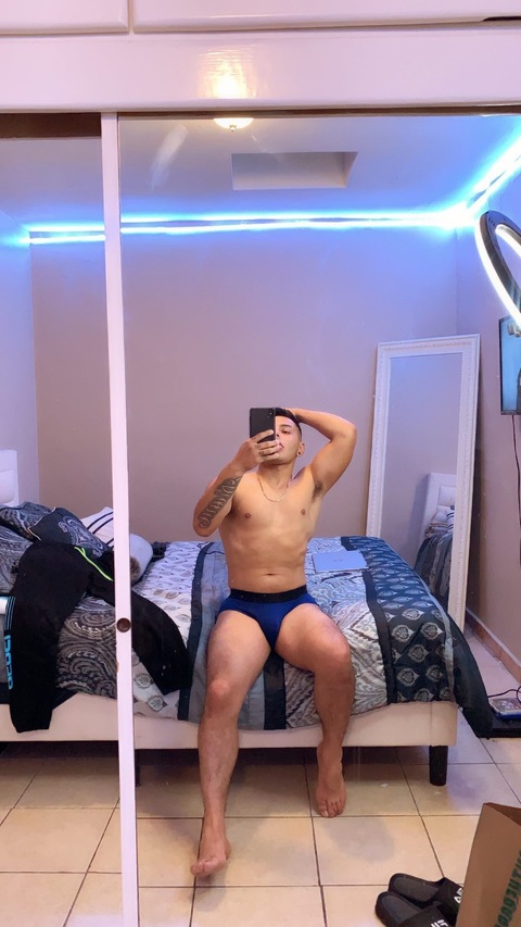 View ricardoricooo OnlyFans videos and photos for free 

 picture 2