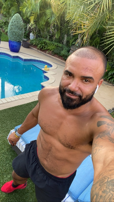 View rich1030 OnlyFans videos and photos for free 

 picture 2