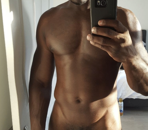 Onlyfans free richierich10k 

 picture 2