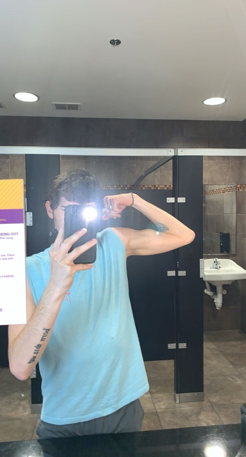 View Riley Jacobs😈 (rileyjacobs156) OnlyFans 17 Photos and 6 Videos leaked 

 picture 2