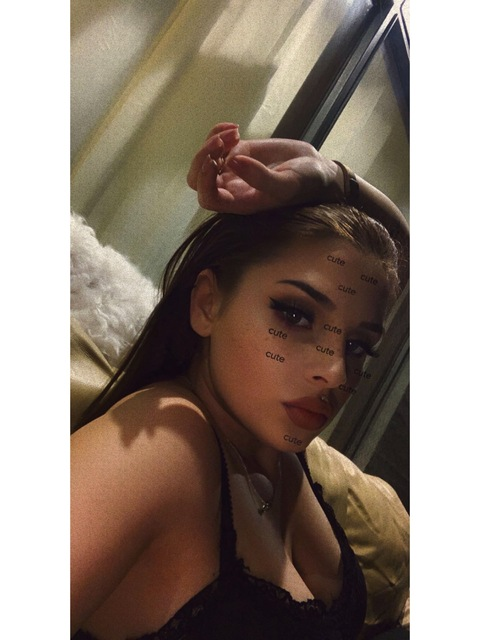 View Riri (ririanaaa) OnlyFans 12 Photos and 0 Videos leaks 

 picture 2