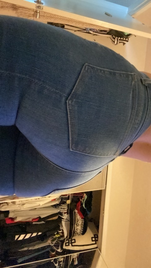 Download riskylove OnlyFans content free 

 picture 2
