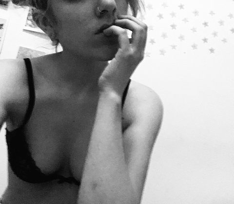 robin_from_saturn OnlyFans Leaks (93 Photos and 2 Videos) 

 picture 2