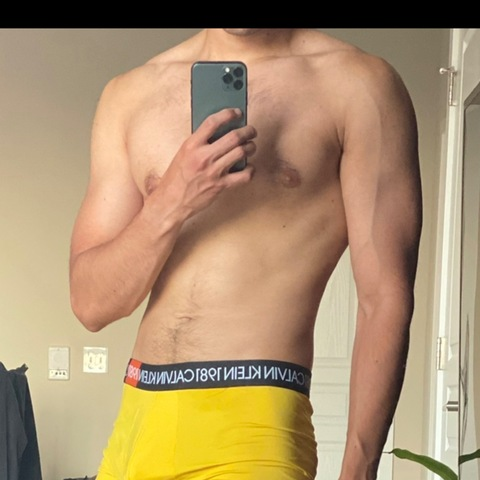 robrgb (Rob) free OnlyFans Leaked Pictures & Videos 

 picture 2